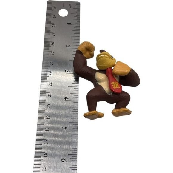 Donkey Kong PVC Figurine Classic Nintendo Character 2.5" - Picture 3 of 3